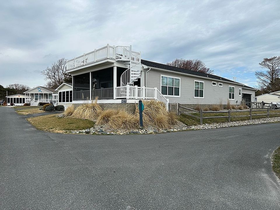 1st image of 26755 Sharks Tooth Dr
