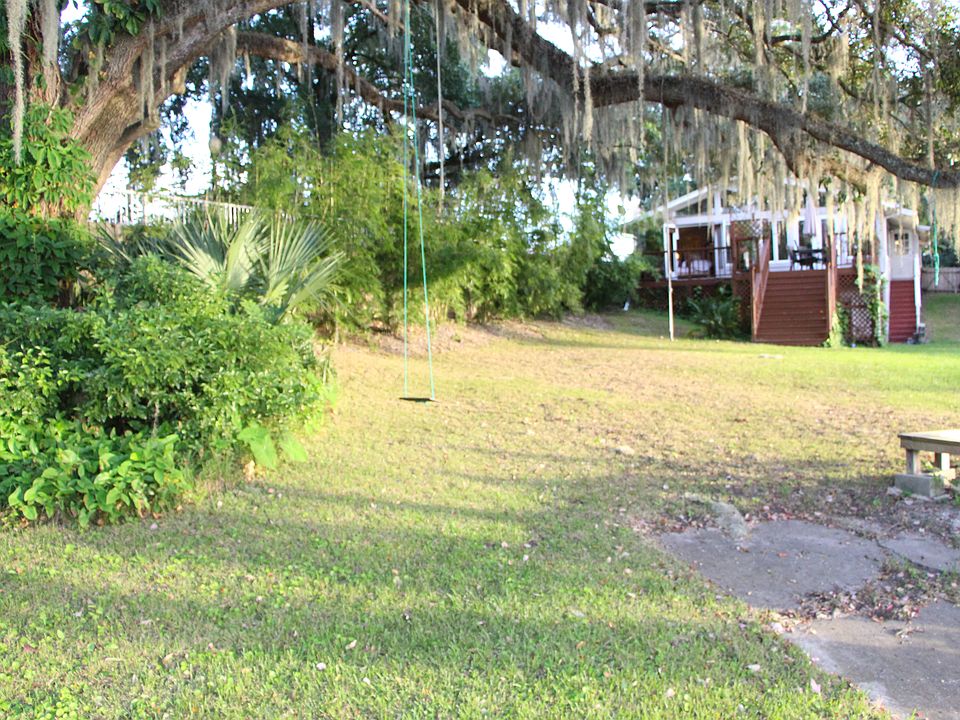 1st image of 1013 S Lake Formosa Dr