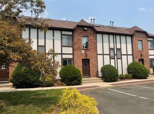 135 W Nyack Rd APT 63, Nanuet, NY 10954