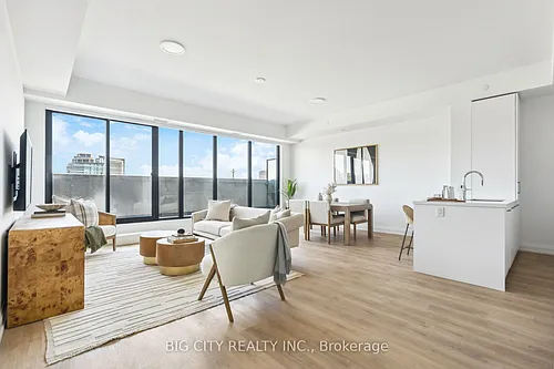 36 Brentcliffe Rd #214 Photo 1