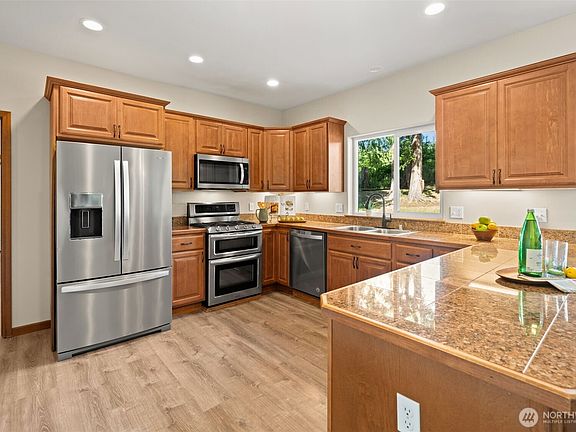 5th image of 24270 Port Gamble Road NE