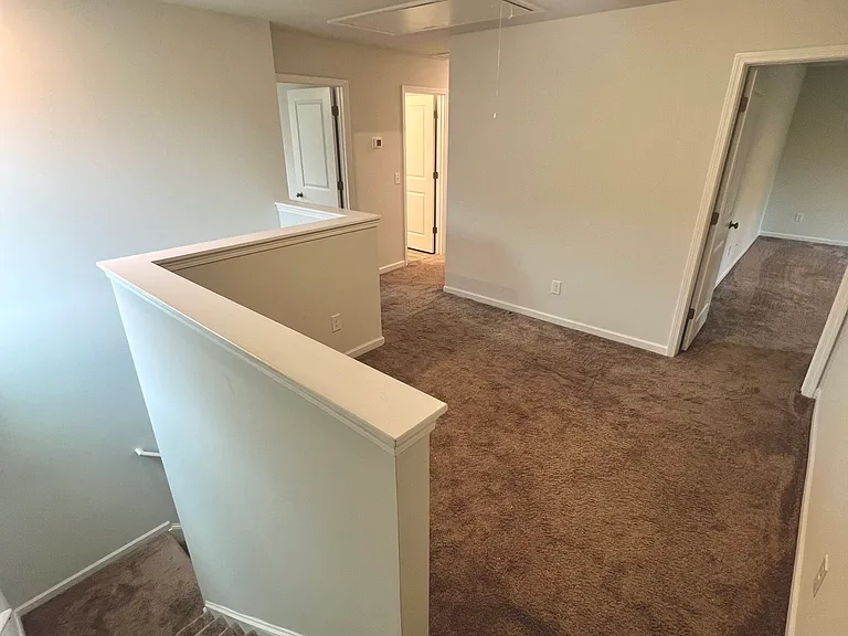 108 Horncastle Ct — Photo 18