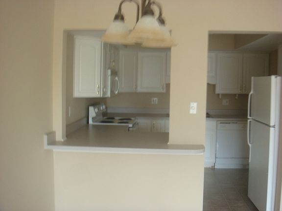5th image of 820 Lincolnway W APT 312