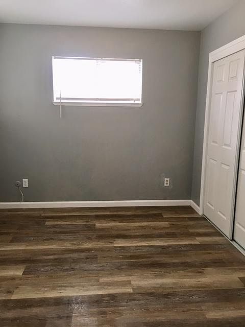2nd image of 633 Cummins Way APT 5