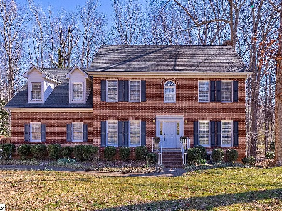 1st image of 713 N Almond Dr