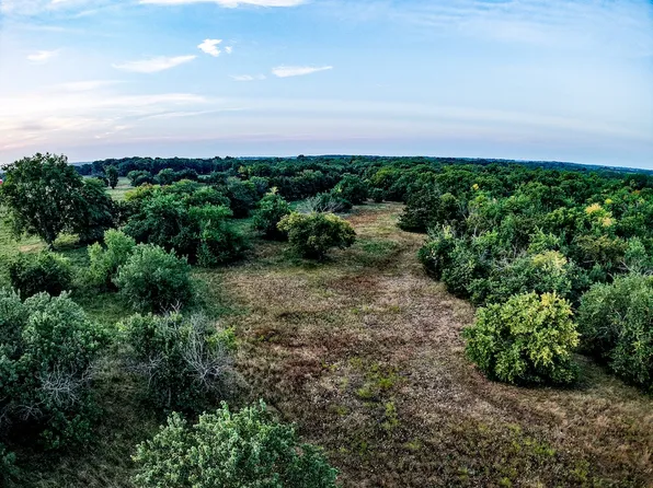 1183 185th St, Fort Scott, KS 66701