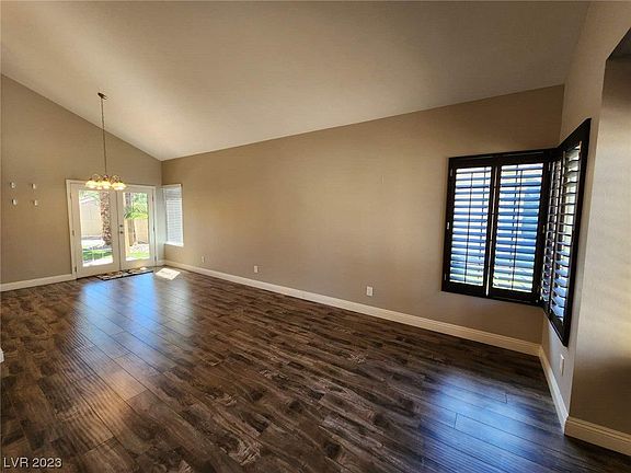 5th image of 6737 Quinella Dr