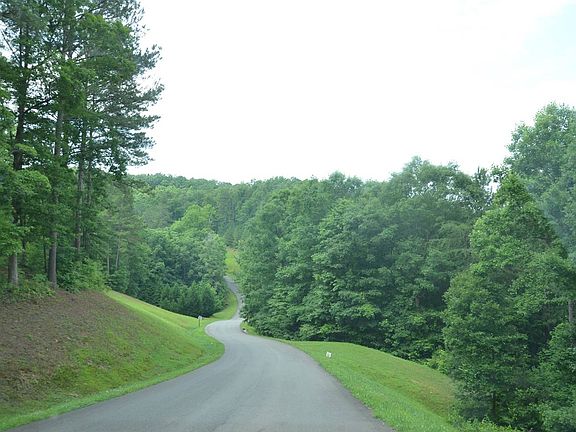 4th image of 000 Mountain Creek Hollow Dr