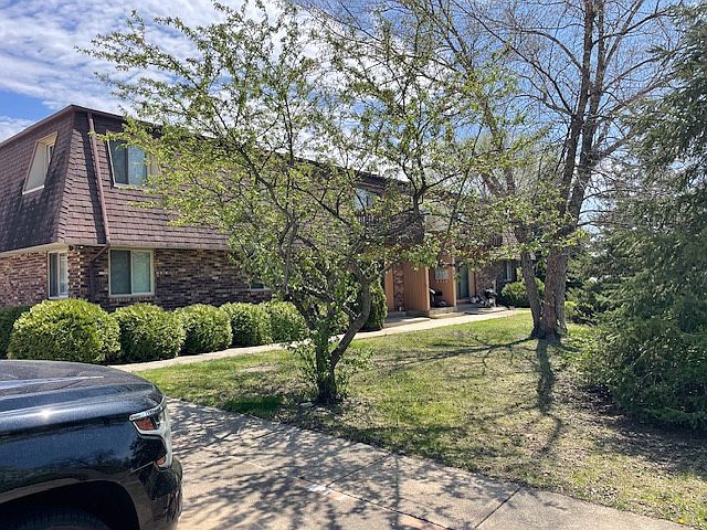 2nd image of 290 William Latham Dr #3