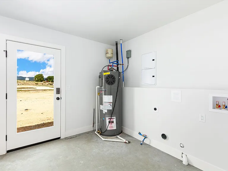 107 Confluence Rd #2 — Photo 12