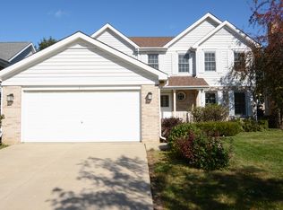 211 Biscayne St, Bloomingdale, IL 60108