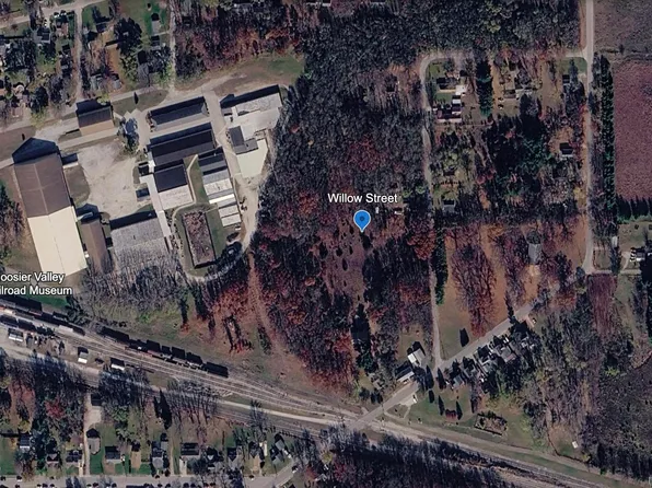 Willow St, North Judson, IN 46366