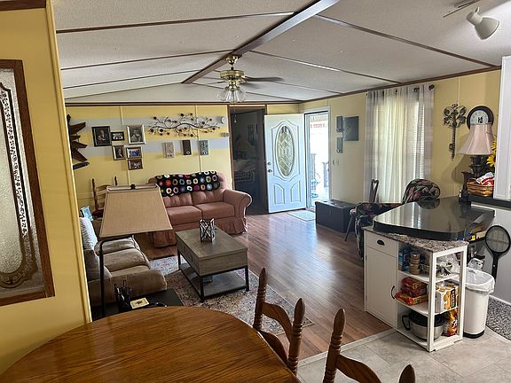 2nd image of 1605 Wagon Cir
