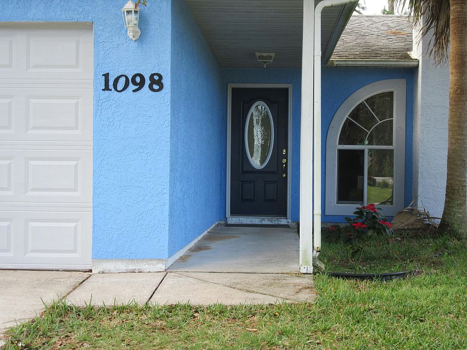 1st image of 1098 Walden Blvd SE