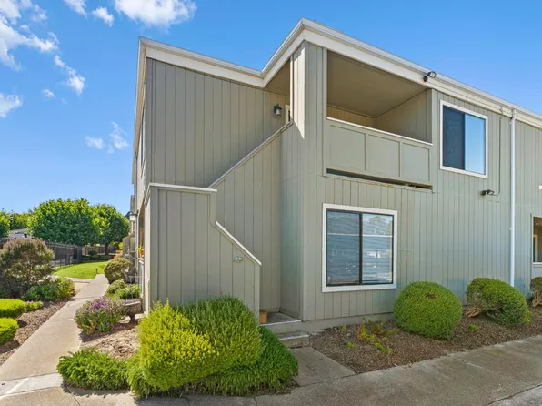 820 Casanova Ave APT 86, Monterey, CA 93940