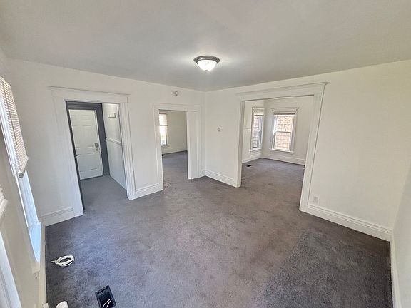 3rd image of 4 Stanley St