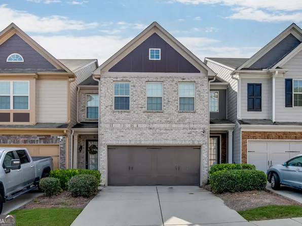 3393 Sardis Bend Dr, Buford, GA 30519