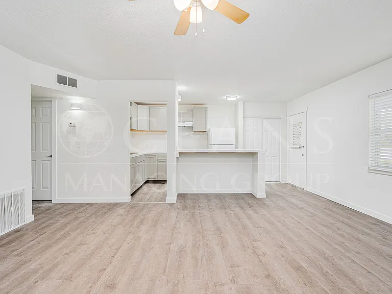 301 Riverview Blvd #3 — Photo 5