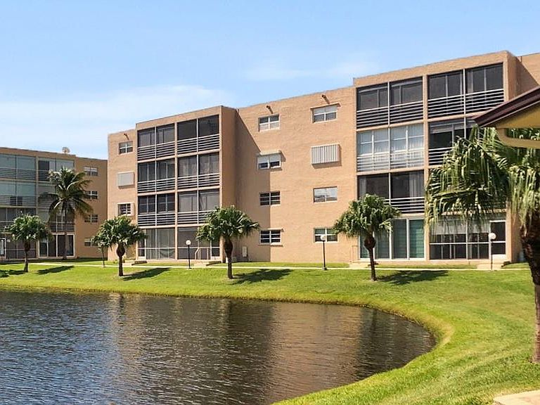 Meadowbrook Lakes Condominiums - Dania, FL | Zillow