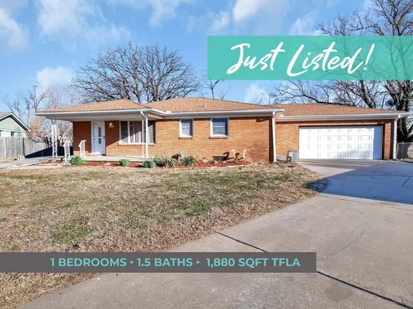 150 W Alexander Ct, Haysville, KS 67060