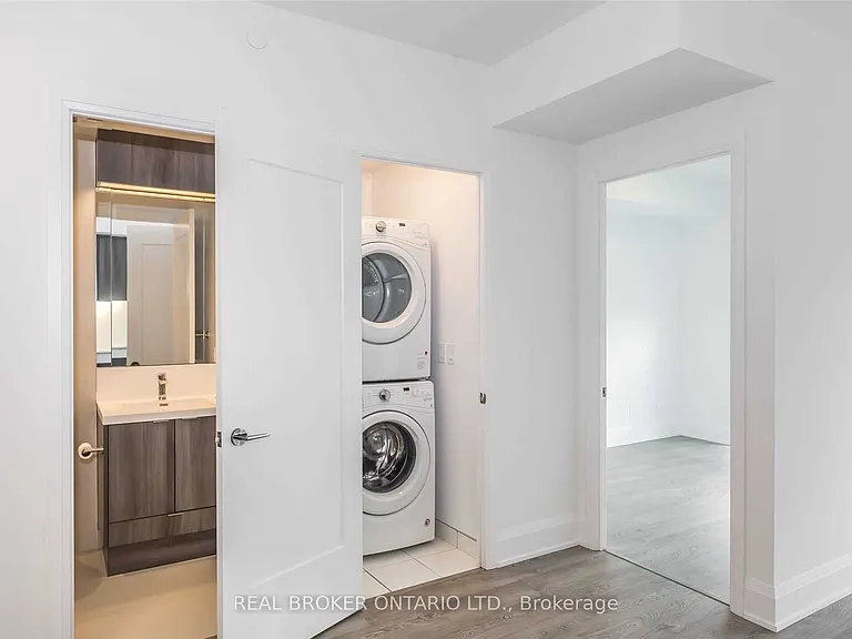 101 Erskine Ave #813 — Photo 10