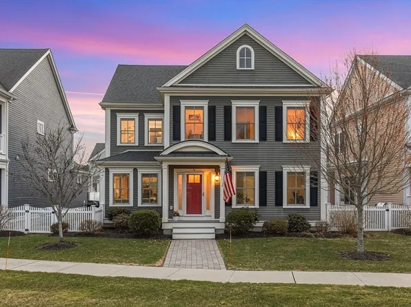 9 Village Way #31, Franklin, MA 02038