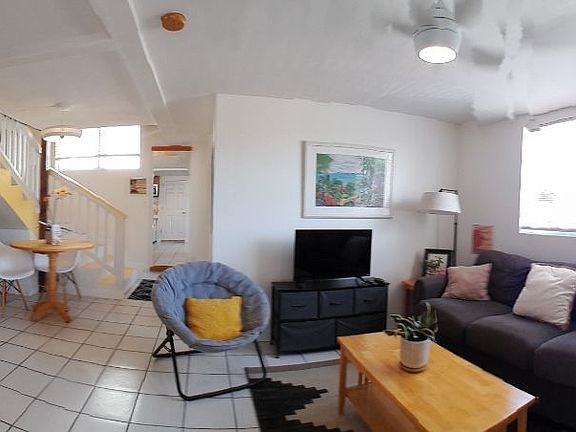 4th image of 410 Kaiwahine St #0