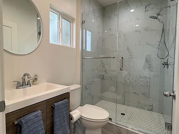 3rd image of 6256 Shirley Ave