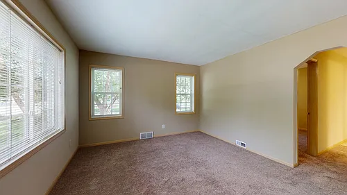 2905 Commercial Ave #1 — Photo 9