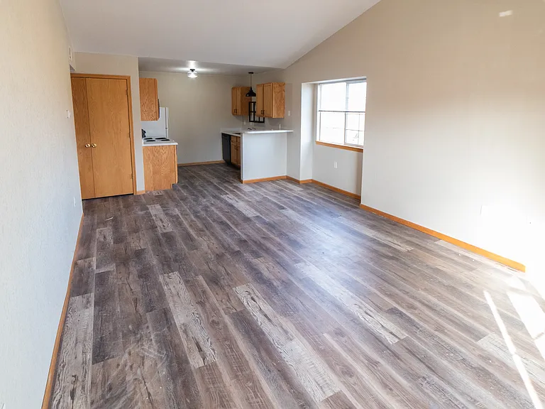 1221 University Ave #F301 — Photo 6