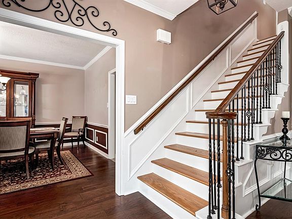 2nd image of 2115 Woodstream Dr