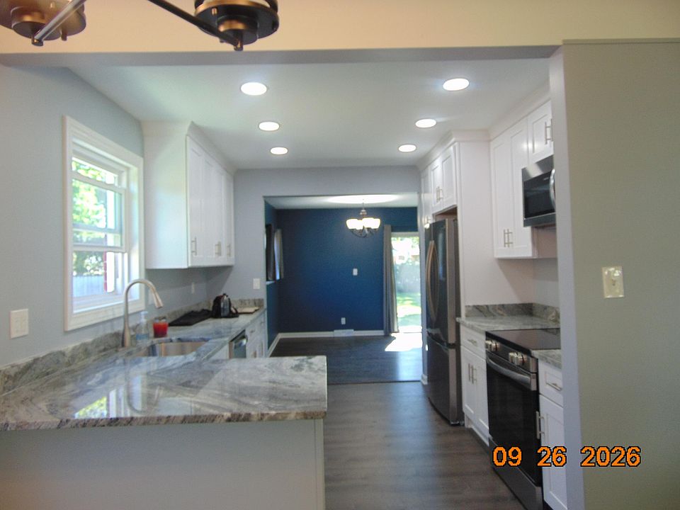 1616 Genesee Dr, photo 27