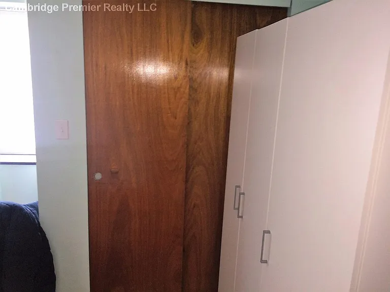 287 Harvard St — Photo 5