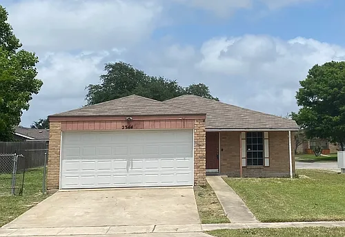 2344 Palm Dr Photo 1