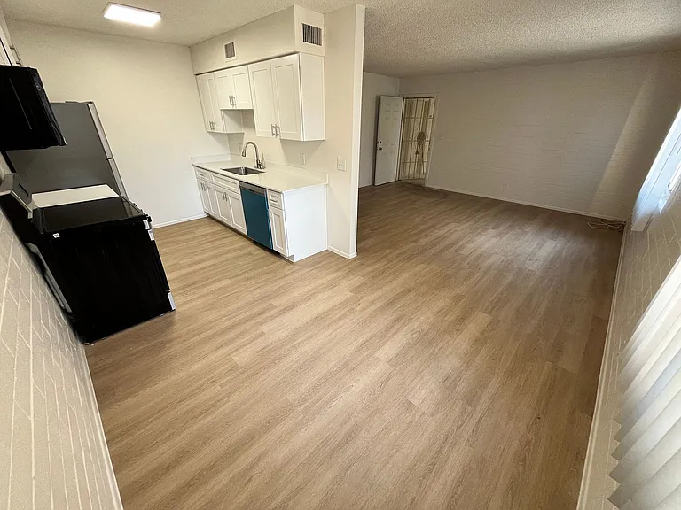 Catalina View Apartments — Photo 28