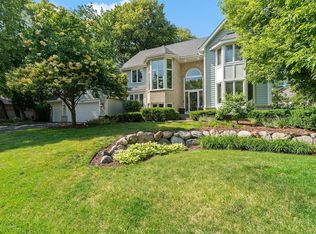 11422 Welters Way, Eden Prairie, MN 55347