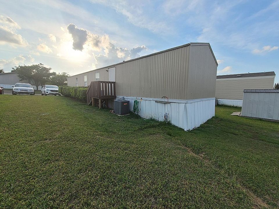 1st image of 1102 Redman Dr