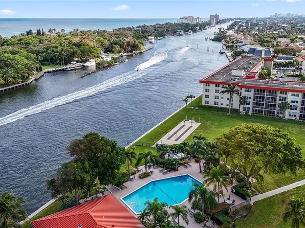 3100 NE 48th Court #302, Lighthouse Point, FL 33064