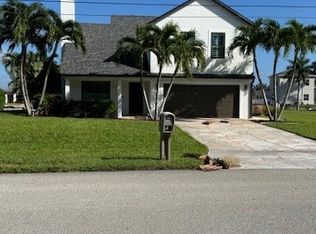 2301 SW 23rd St, Cape Coral, FL 33991