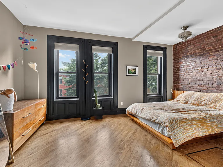 380 Herkimer St #2 — Photo 5