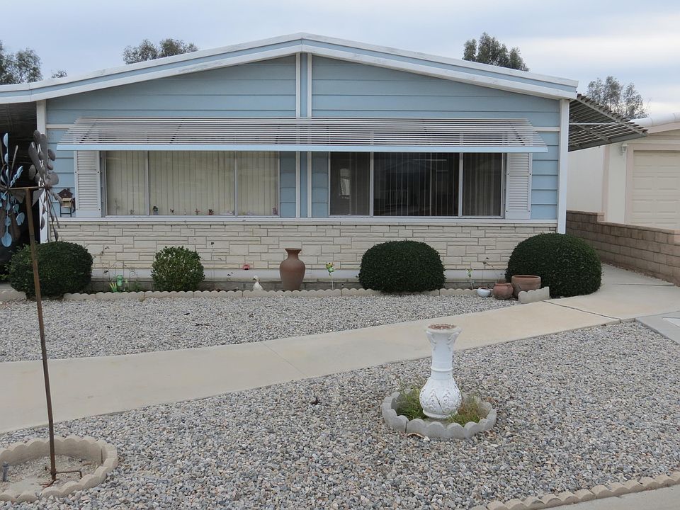 2nd image of 39774 Moronga Canyon Dr