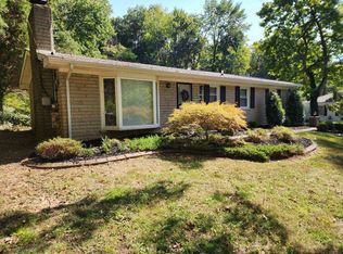 8405 Arnoldtown Rd, Louisville, KY 40214