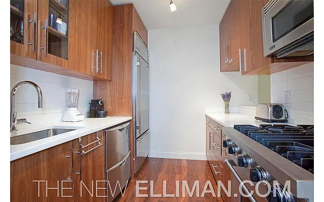 Rented by Douglas Elliman | media 52