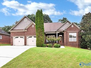 803 Anna Cir SW, Hartselle, AL 35640