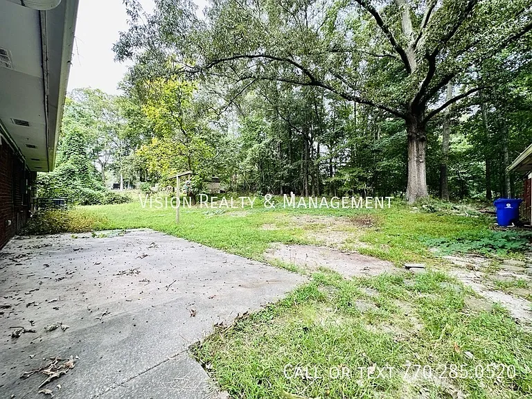 6150 Mallory Rd — Photo 15