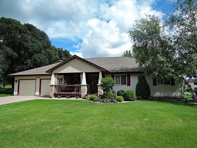 505 Braemar Pl NE, Owatonna, MN, 55060