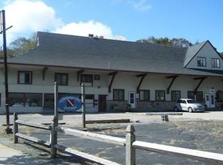 145 Boon St APT 4, Narragansett, RI 02882