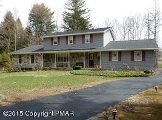 221 Trilland Ter, East Stroudsburg, PA 18301