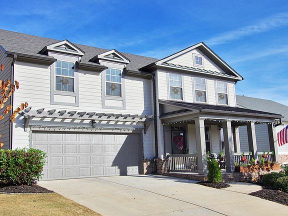 2nd image of 607 Stone Hill Dr
