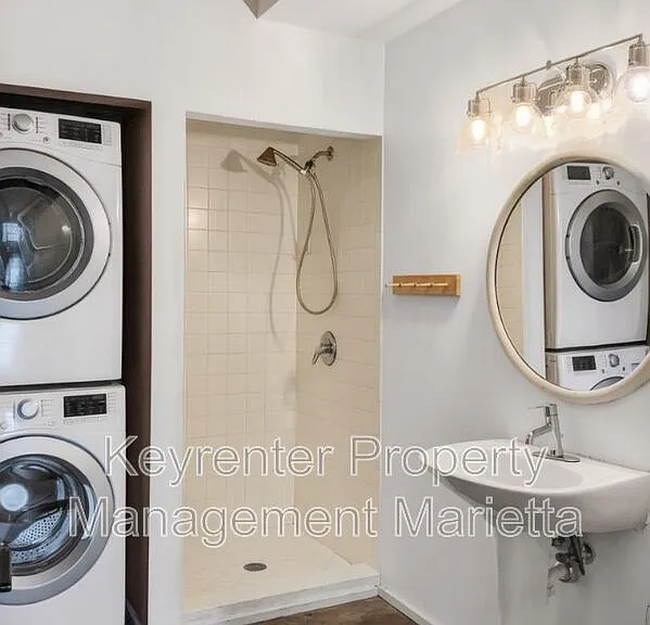 195 Arizona Ave #185 — Photo 8